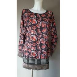 tuniek Save the Queen - NIEUW - 2 in 1 - print - kant - M/L