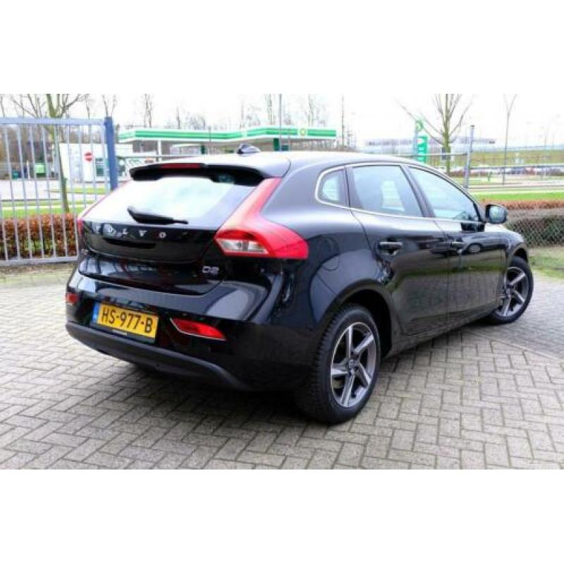 Volvo V40 2.0 D2 Summum Business Leer/Navi/Enz.