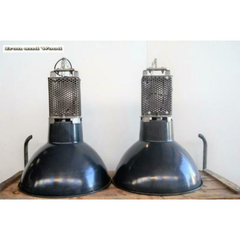 Industriele oude zwart / blauwe grote Mazda lampen D50 H70