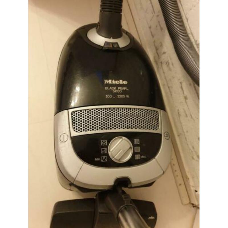 Miele 2200 watt in nette staat