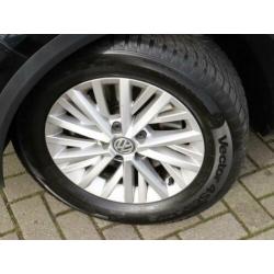 Volkswagen T-Roc 1.0 TSI 115PK Style / ADAPTIVE CRUISE / CAM