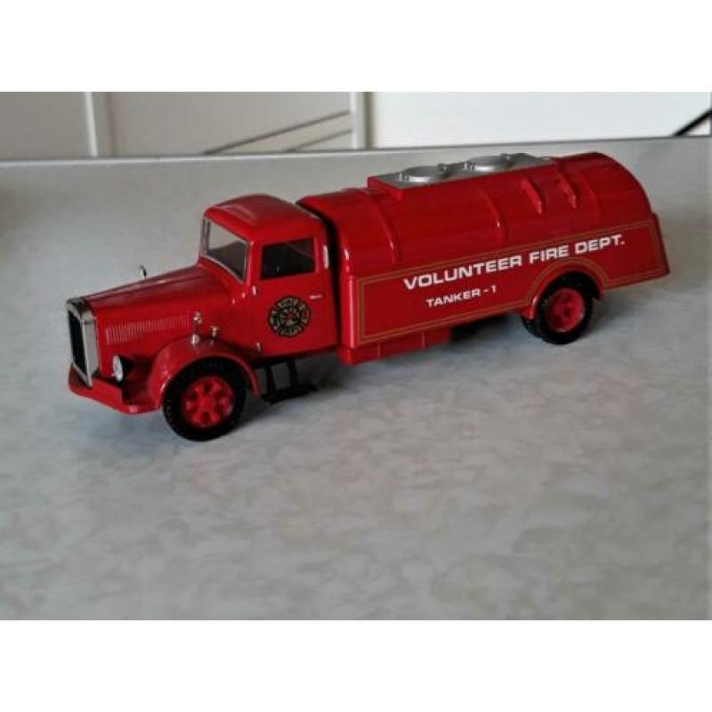 Corgi Classics fire dept. met certif. en ovp...1/50