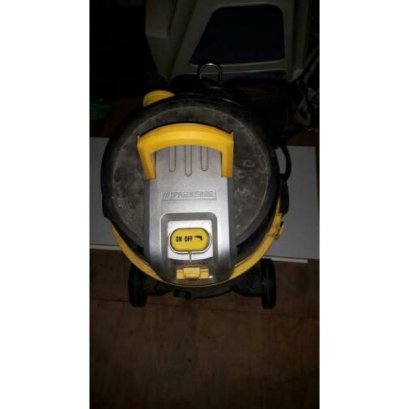 Bouwstof zuiger te koop zuigt ook water op