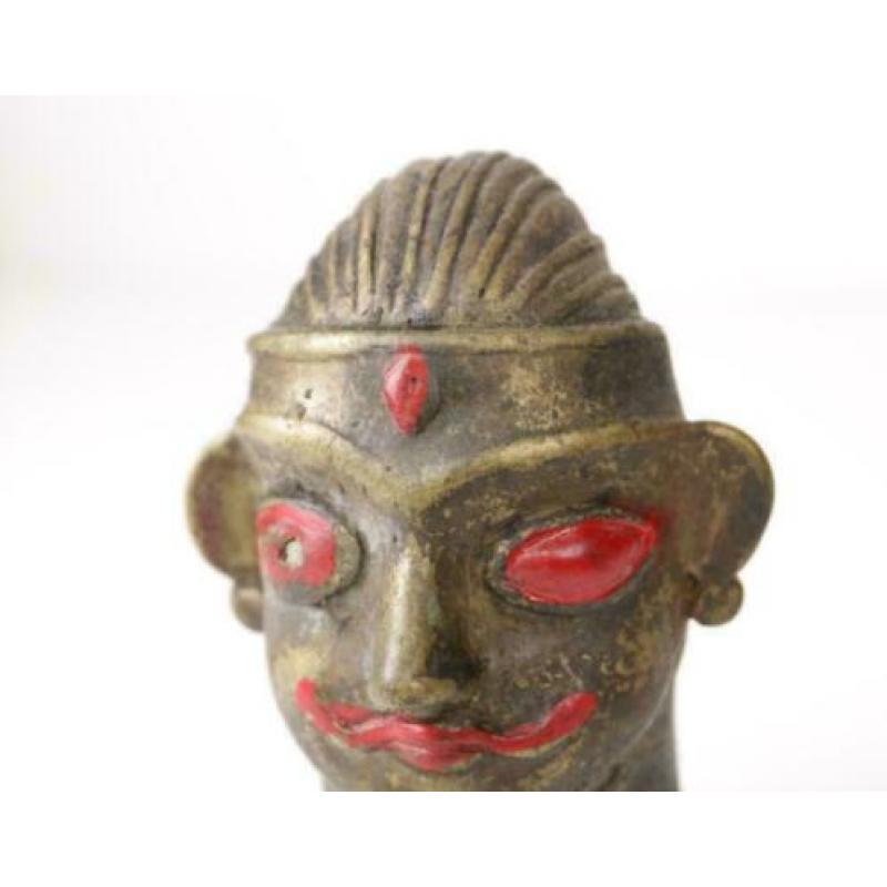 Oude Mukha Linga Cover