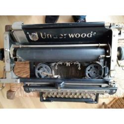 Typemachine Underwood