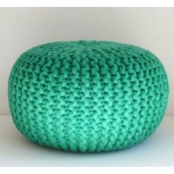 Gebreide groene poef dikke 100% WOL - NU van 99,95 -> 49,95!