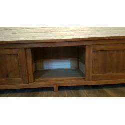 Teak houten tv meubel. Prima kwaliteitsmeubel.