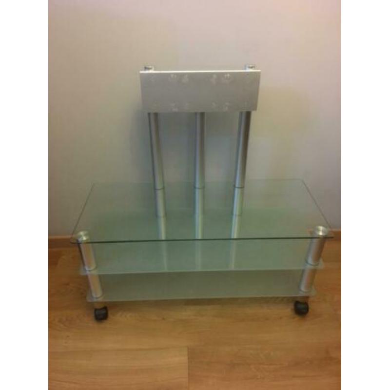 Tv-meubel,salon tafel en bureau van glas