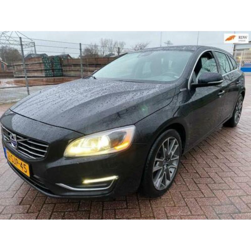 Volvo V60 2.4 D6 AWD Plug-In Hybrid Summum