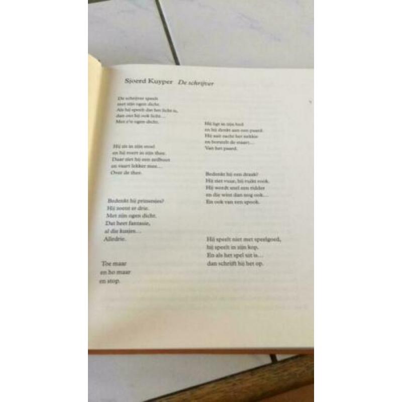 Leopold leest voor