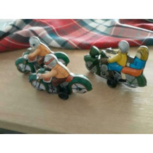 Blikken motortjes 3 st 11 cm