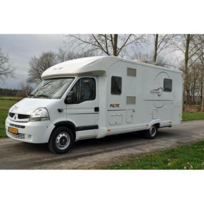 Pilote Explorateur 715 FC Automaat, Queensbed