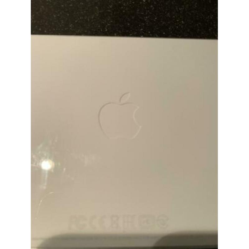 Apple magic keyboard 2 wireless Bluetooth