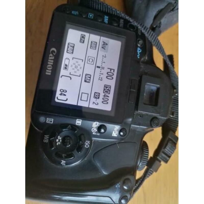 Canon EOS 400D Body. Incl 1gb CF geheugenkaart, lader, doos