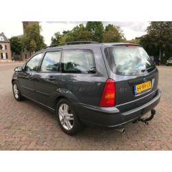 Ford Focus Wagon 2.0 16V Trend