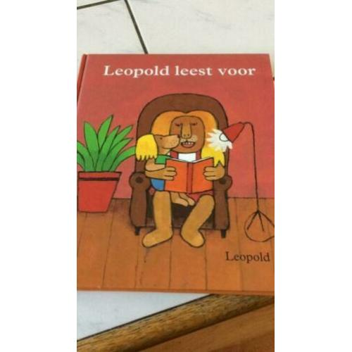Leopold leest voor