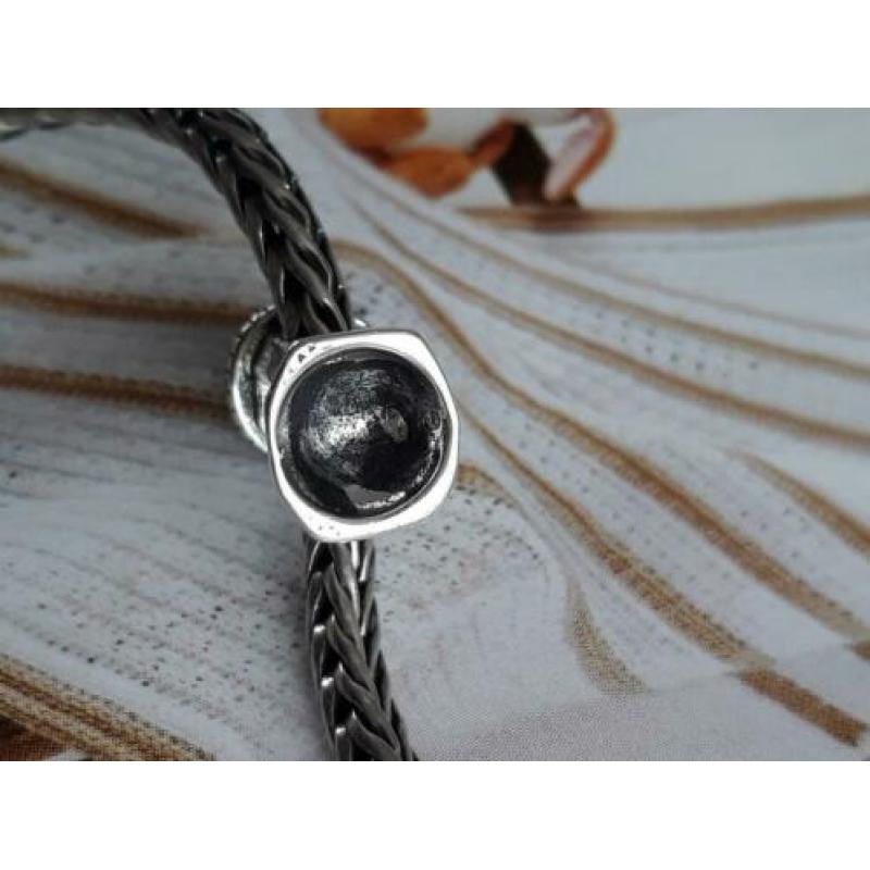 Vuurtoren van trollbeads retired