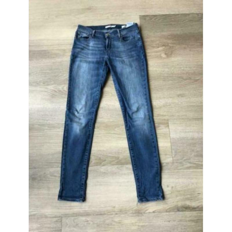 Levi’s 710 29x32