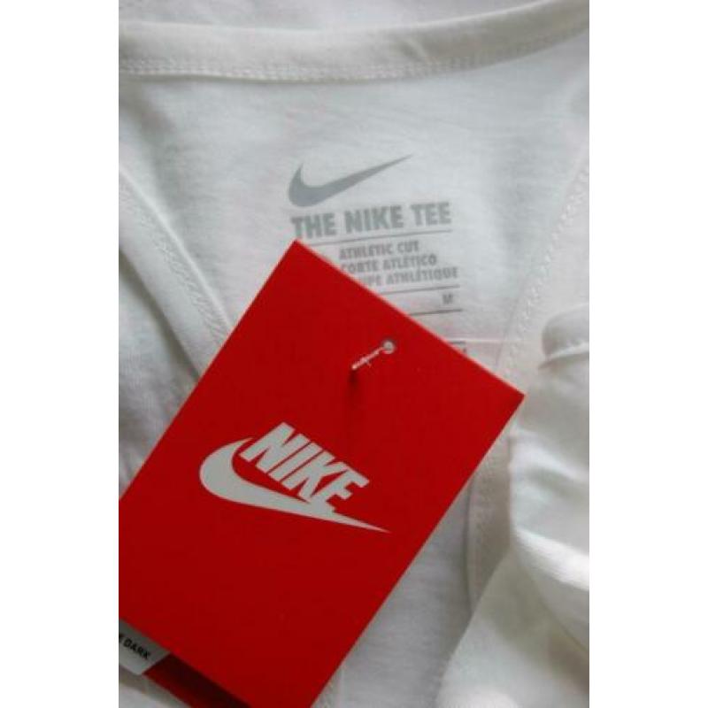 NIEUWE NIKE, DRI FIT GLOW IN THE DARK tee, wit, Mt. L