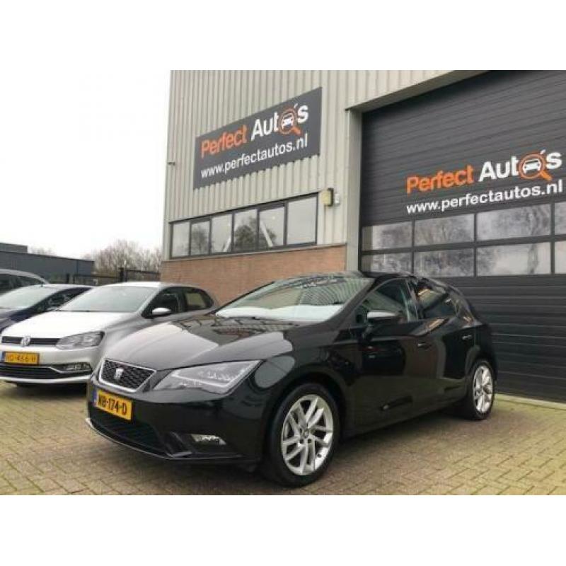 Seat Leon 1.4 TSI Connect Navigatie, Achteruitrijcamera, Pdc