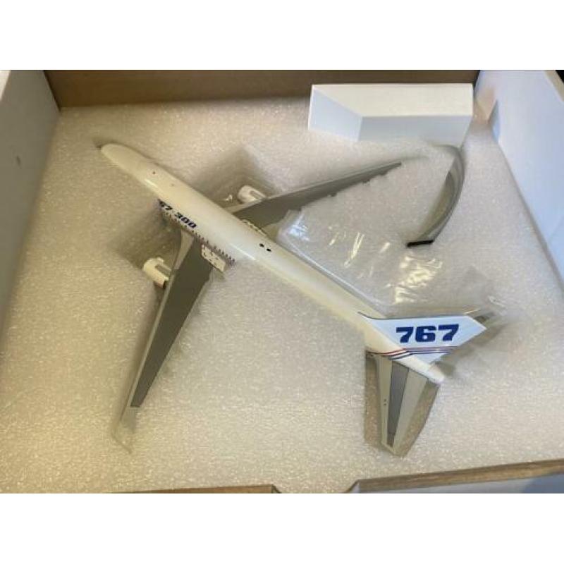 Boeing 767-300 jc wings 1:200 rare item