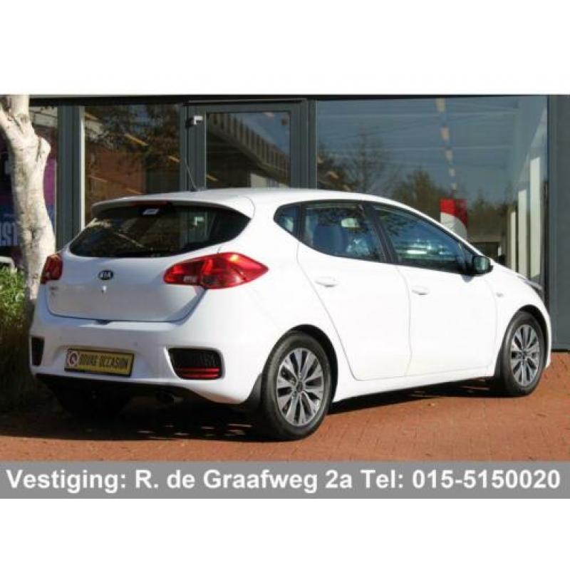 Kia cee'd 1.6 GDi DynamicLine Automaat | Airco | Navigatie |