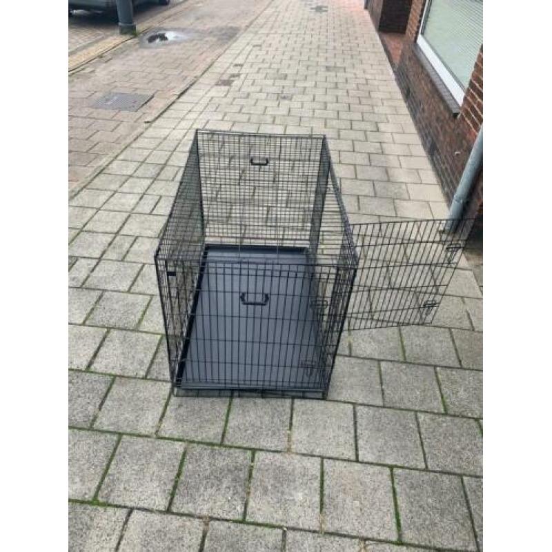 Zgan hondenbench goed onderhouden