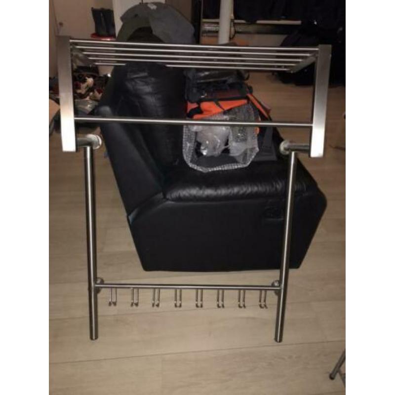 Kapstok Max. Nieuw 119,- euro