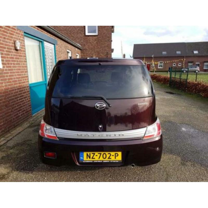 Daihatsu Materia 1.5 2008 Rood