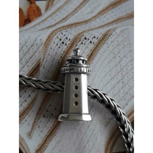 Vuurtoren van trollbeads retired