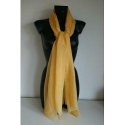 RINGCASHMERE CASHMERE zacht geel NU TIJDELIJK SLECHTS 55,00