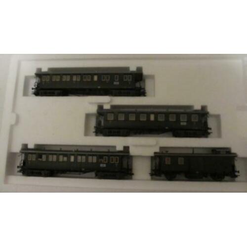Marlklin HO 42102 Wurtemberger personen rijtuigen.