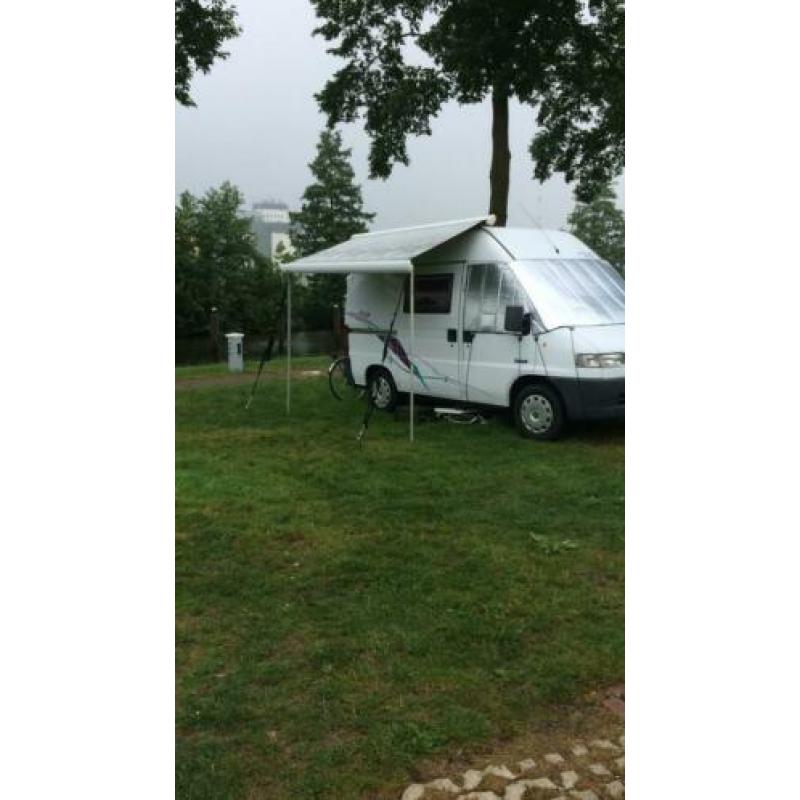 Compacte Camperbus met meest geliefde Pössl indeling