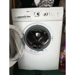 Wasmachine Zanussi (ZWF5140P)
