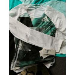 Originele Adidas sport kleding maat M