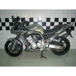 YAMAHA FZS 1000 FAZER (bj 2002)