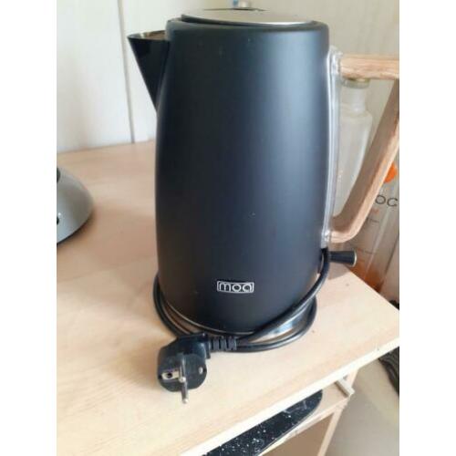 Senseo koffieapparaat en MOA waterkoker
