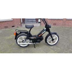 Zeer nette tomos start en rijd helemaal goed zie adv en foto