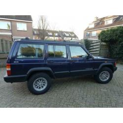 Prachtige Jeep Cherokee