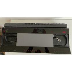 B&O Beocenter 8500 + afstandsbediening + documenten