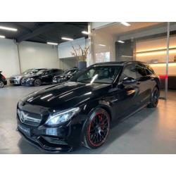 Mercedes-Benz C-klasse 63 AMG S Night Pano Nieuwstaat 1e Eig
