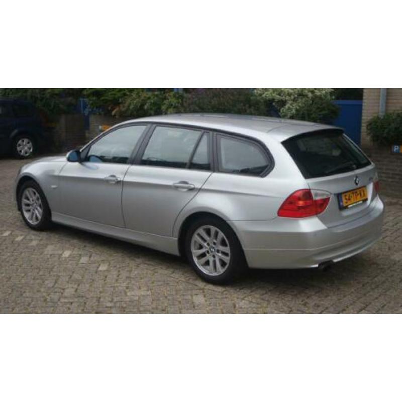 BMW 3-serie 318i Touring
