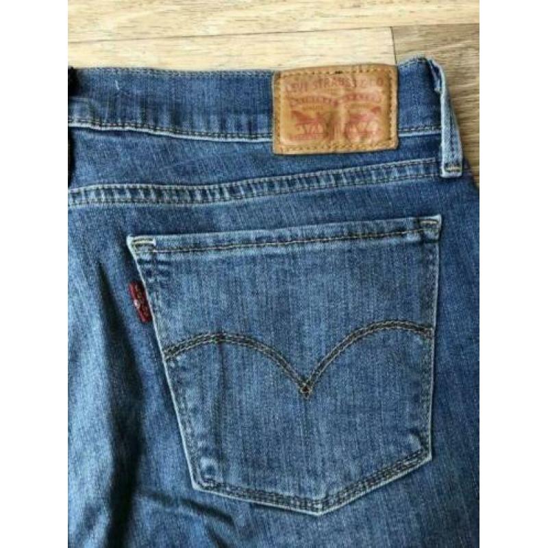 Levi’s 710 29x32
