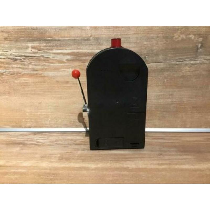 Miniatuur speelautomaat , spaarpot werkt op batterijen