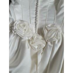 Mooie mori lee trouwjurk maat 12 (confectie maat 38/40)