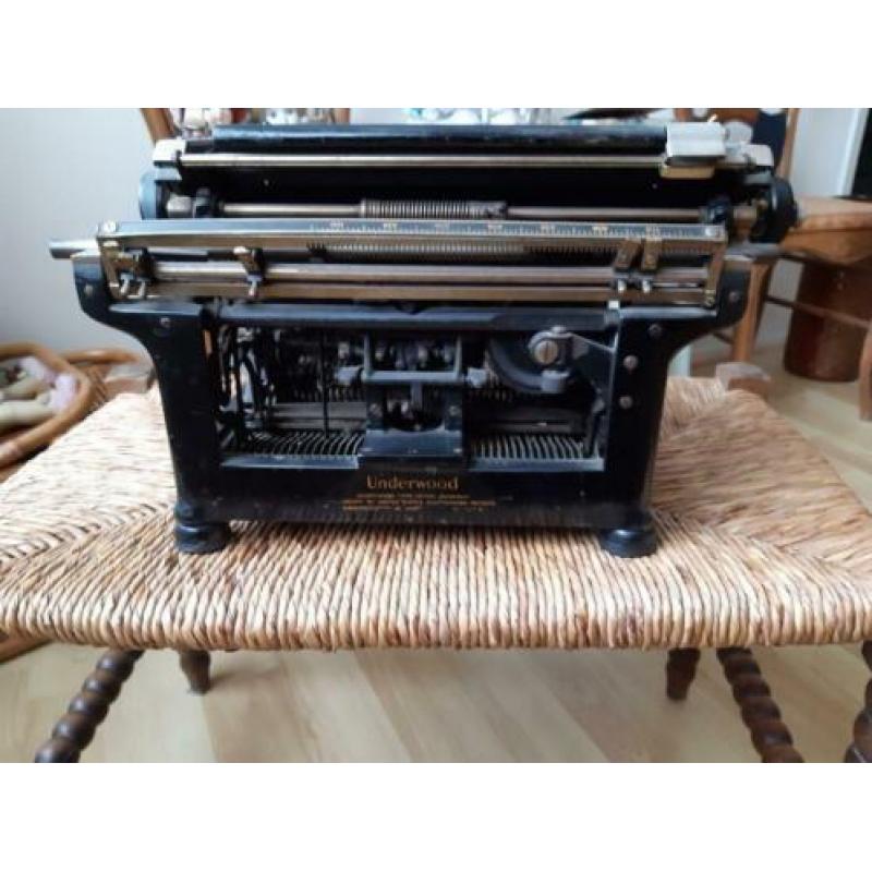 Typemachine Underwood