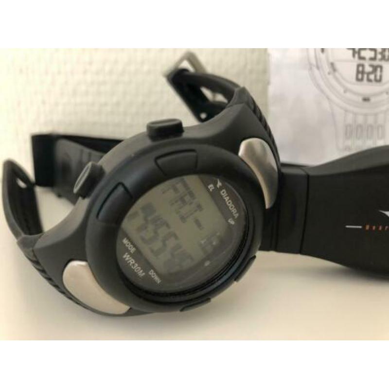 2 x sporthorloge en 1x hartslagmeter Diadora, nieuw