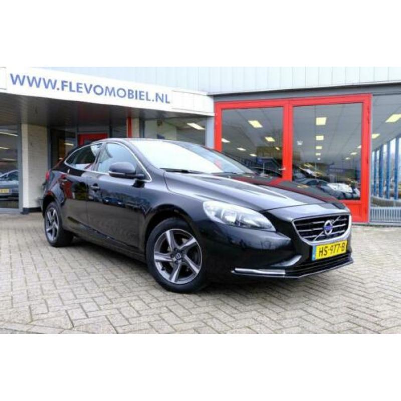 Volvo V40 2.0 D2 Summum Business Leer/Navi/Enz.