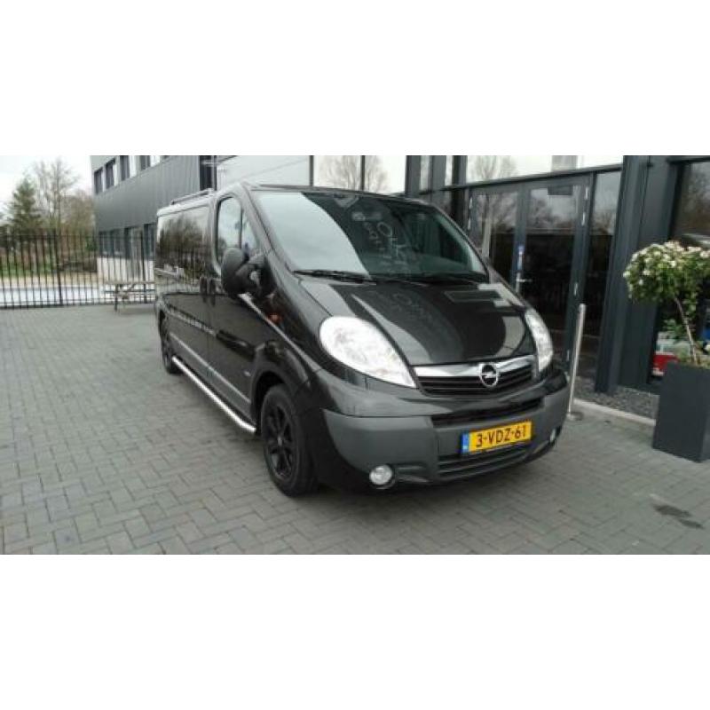Opel Vivaro 2.5 CDTI L2H1 DC luxe ac navi cruise