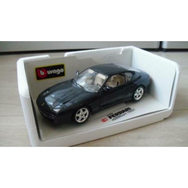 Te koop mooie burago ferrari 456 gt 1992 donker blauw zwart